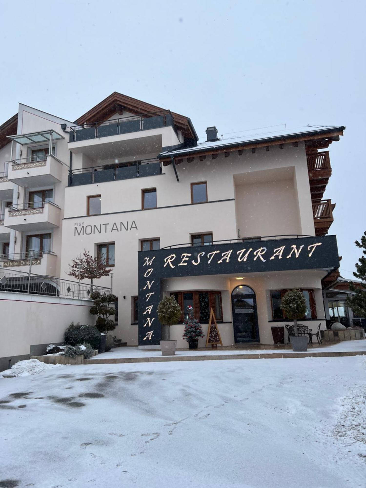 Hotel Montana Фис Екстериор снимка
