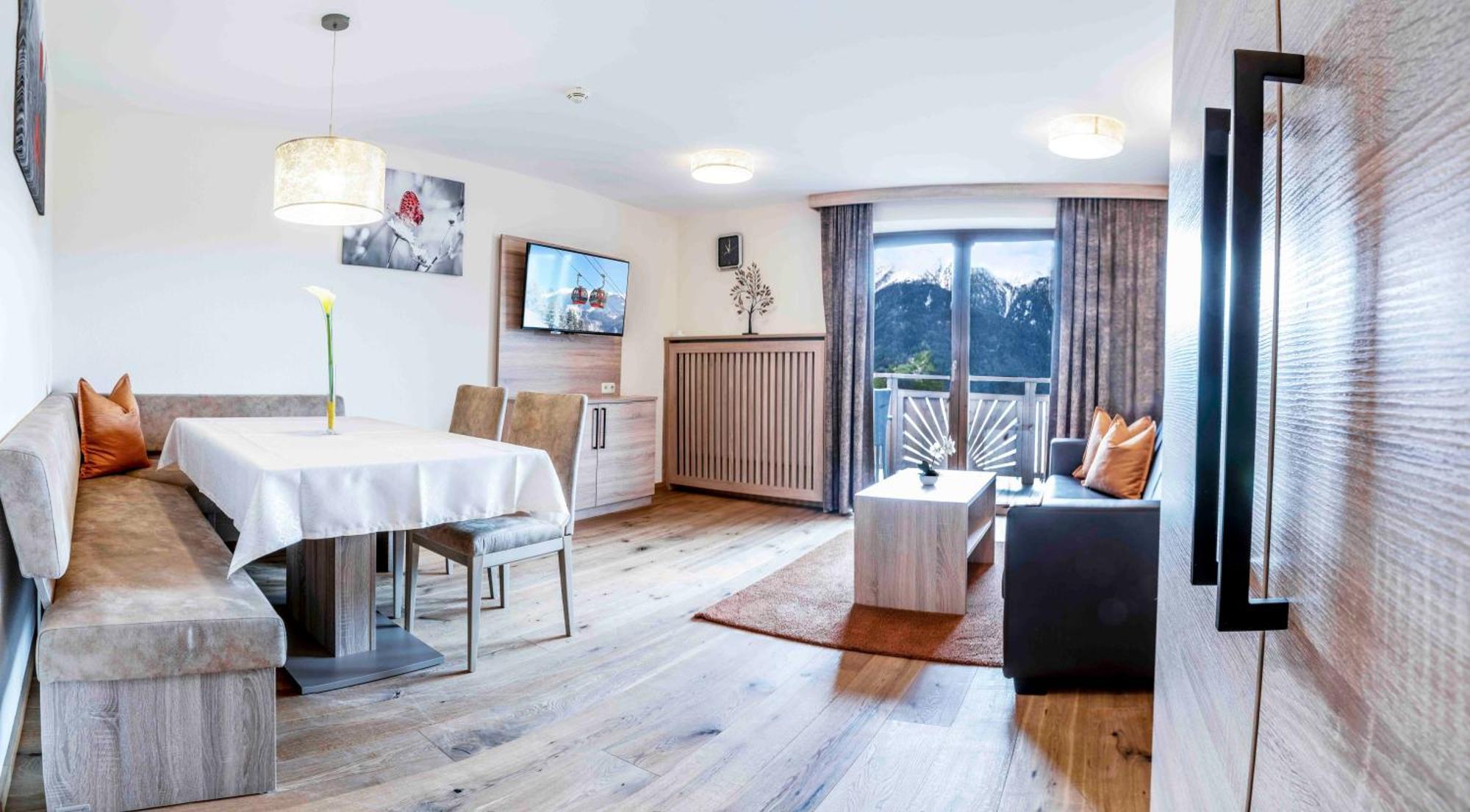 Hotel Montana Фис Екстериор снимка